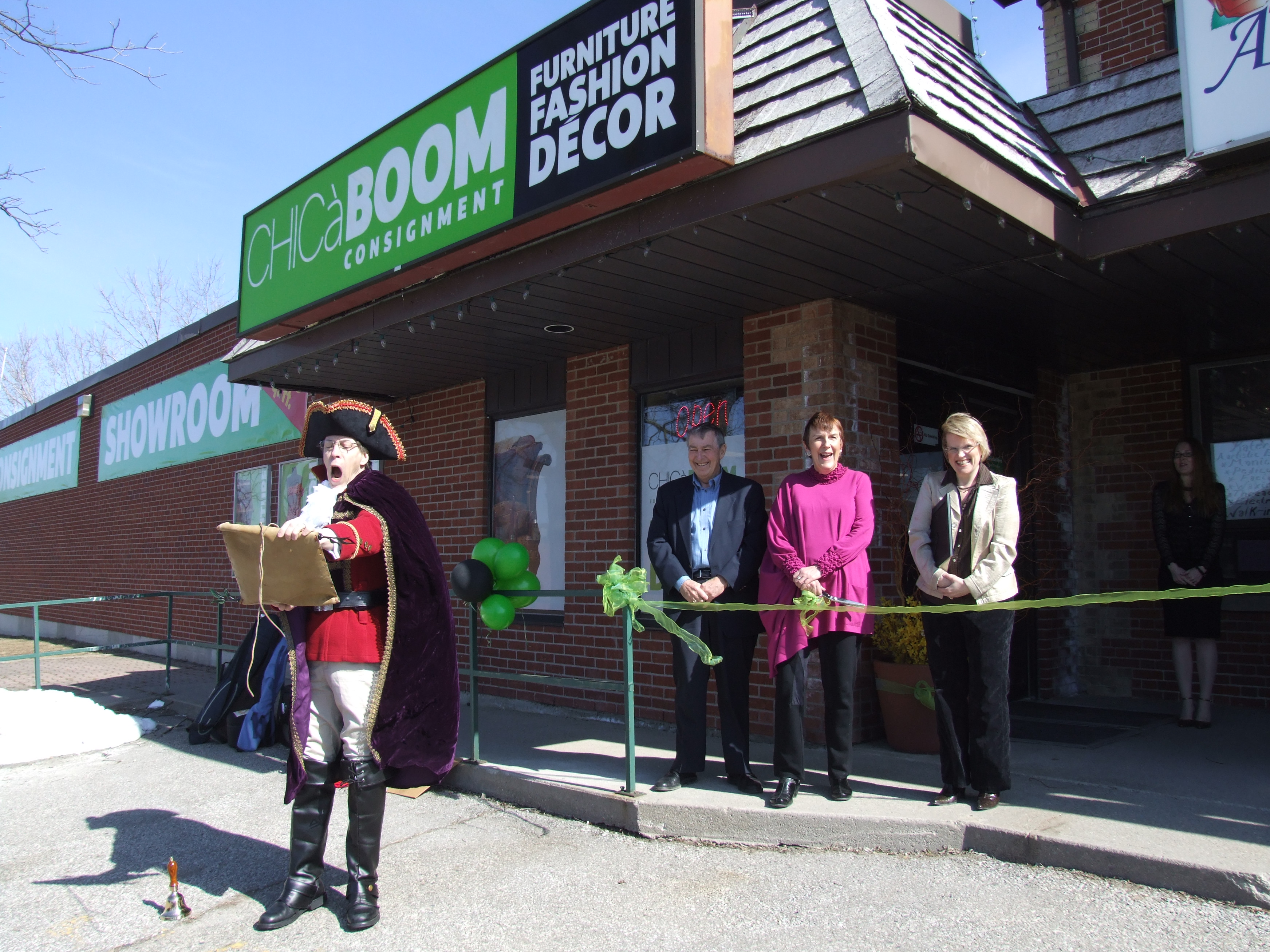 CHIC�BOOM Opening Cry